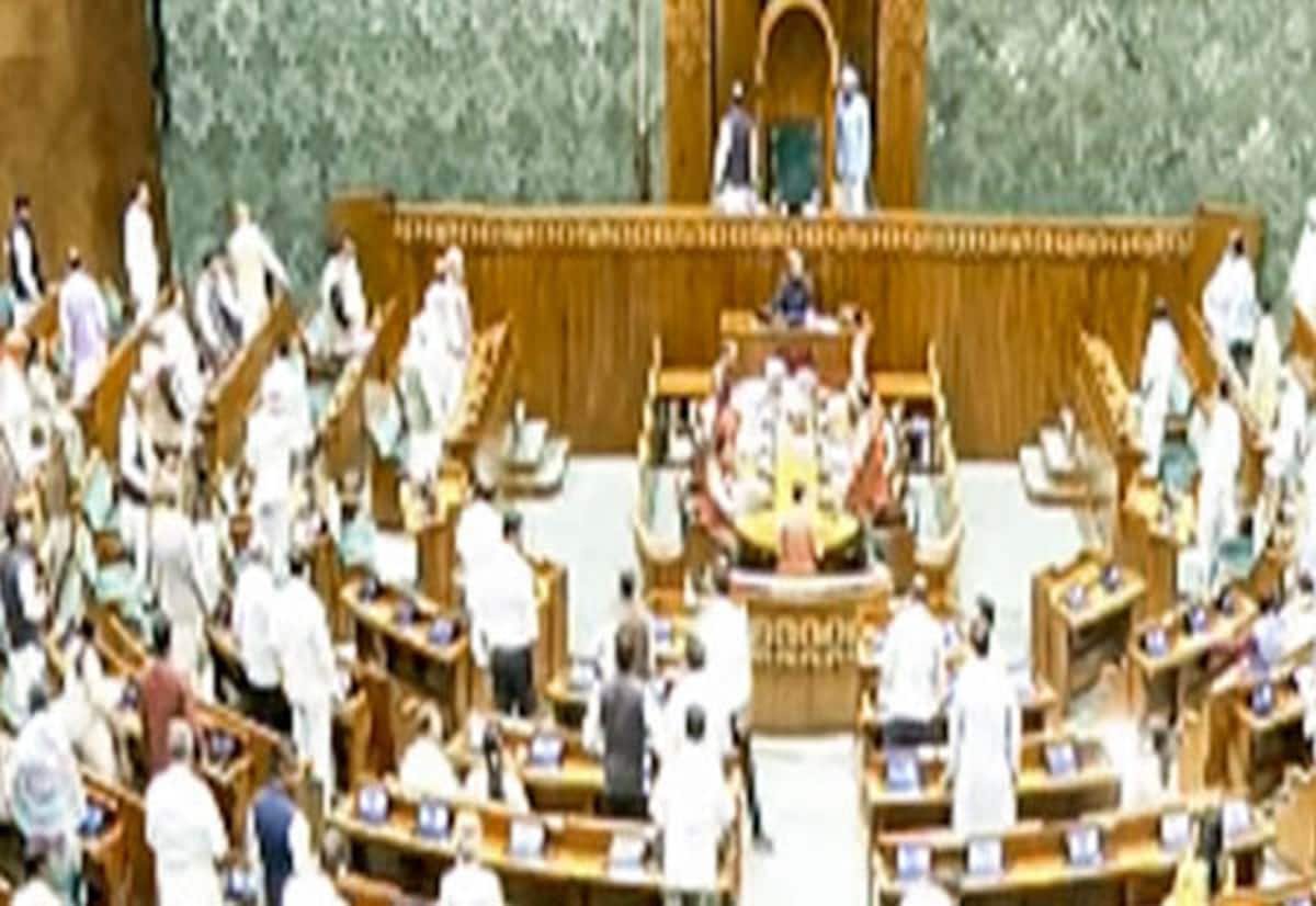 Bill to punish insults to ‘Vande Mataram’ to be tabled in Parliament