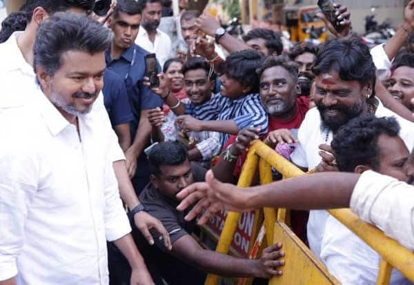 ஆட்சி அமைப்பதில் இழுபறி நீடித்தால் மக்களிடமே திரும்புவேன்: விஜய்
