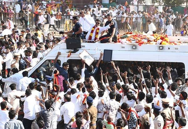 திருப்பூரில் விஜய்க்கு திரண்ட கூட்டம் ஓட்டாக மாறுமா?