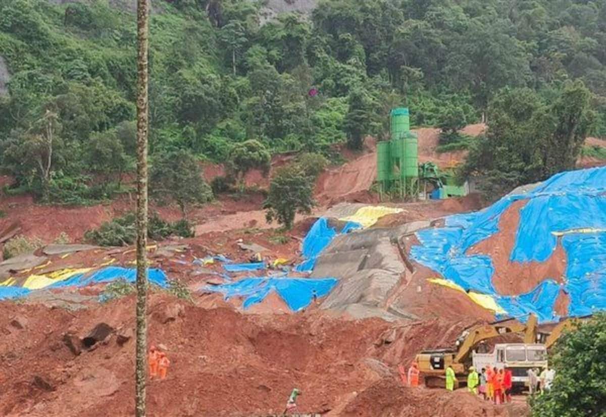 Sniffer dogs deployed as Wayanad landslide search intensifies