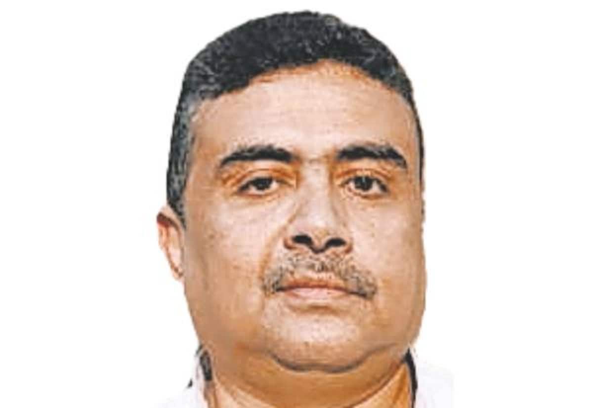 மேற்கு வங்கத்தில் நவராத்திரி: துர்கா பூஜை ஏற்பாடுகள் களைகட்டுகின்றன