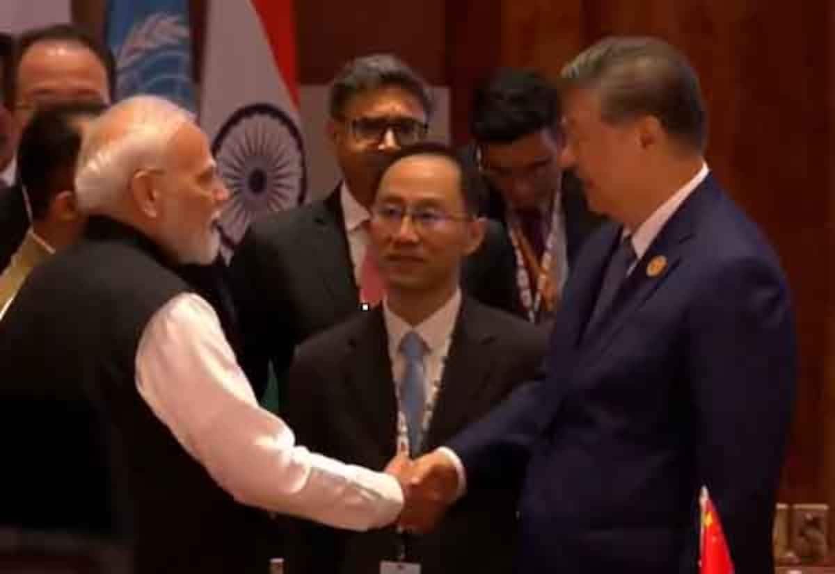 மேற்காசியாவில் அமைதி திரும்ப பிரிக்ஸ் நாடுகளுடன் இணைந்து பணியாற்ற தயார்: ஜின்பிங்