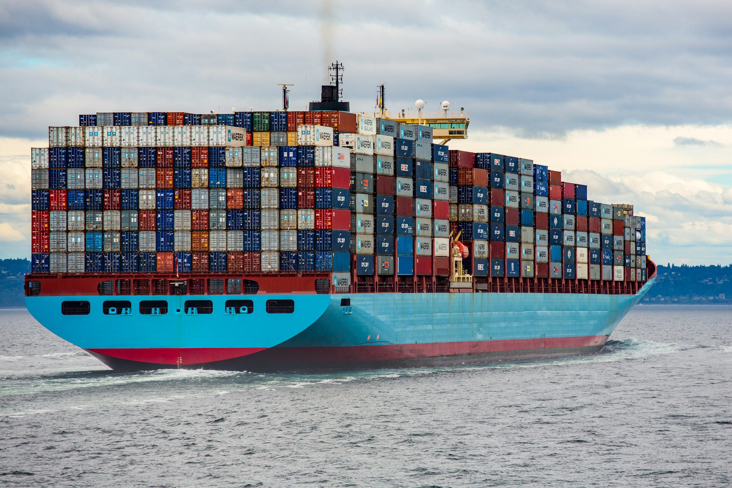 Understanding Containerization: A Beginner's Guide to Shipping Software Reliably